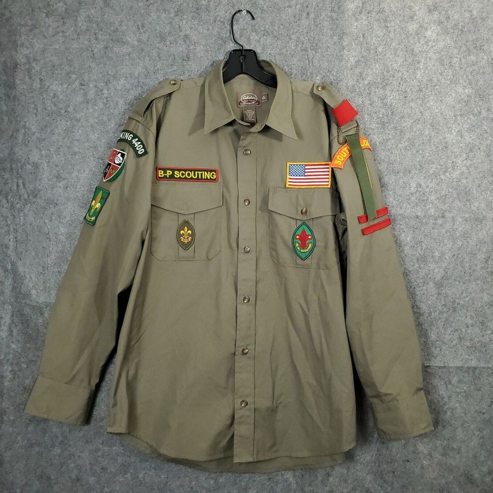 Cabelas Scout Mens‎ Adult Shirt Medium Tan Sewn on patches Long Sleeve Button Up